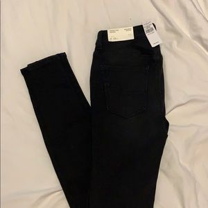 Black skinny jeans